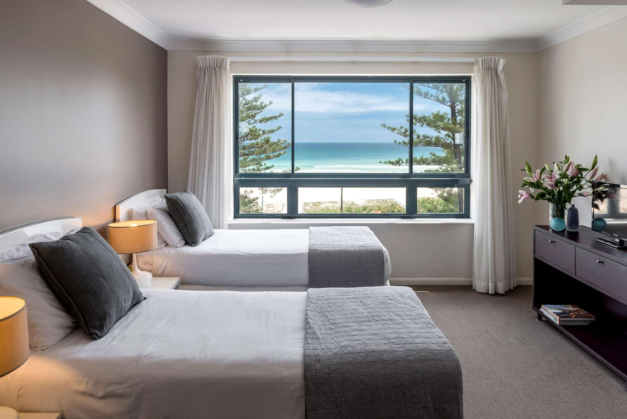 Oaks Gold Coast Calypso Plaza Suites Exteriör bild